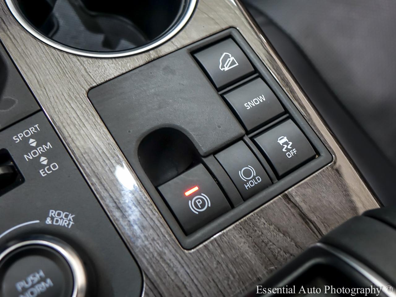Toyota Highlander Limited AWD 2024