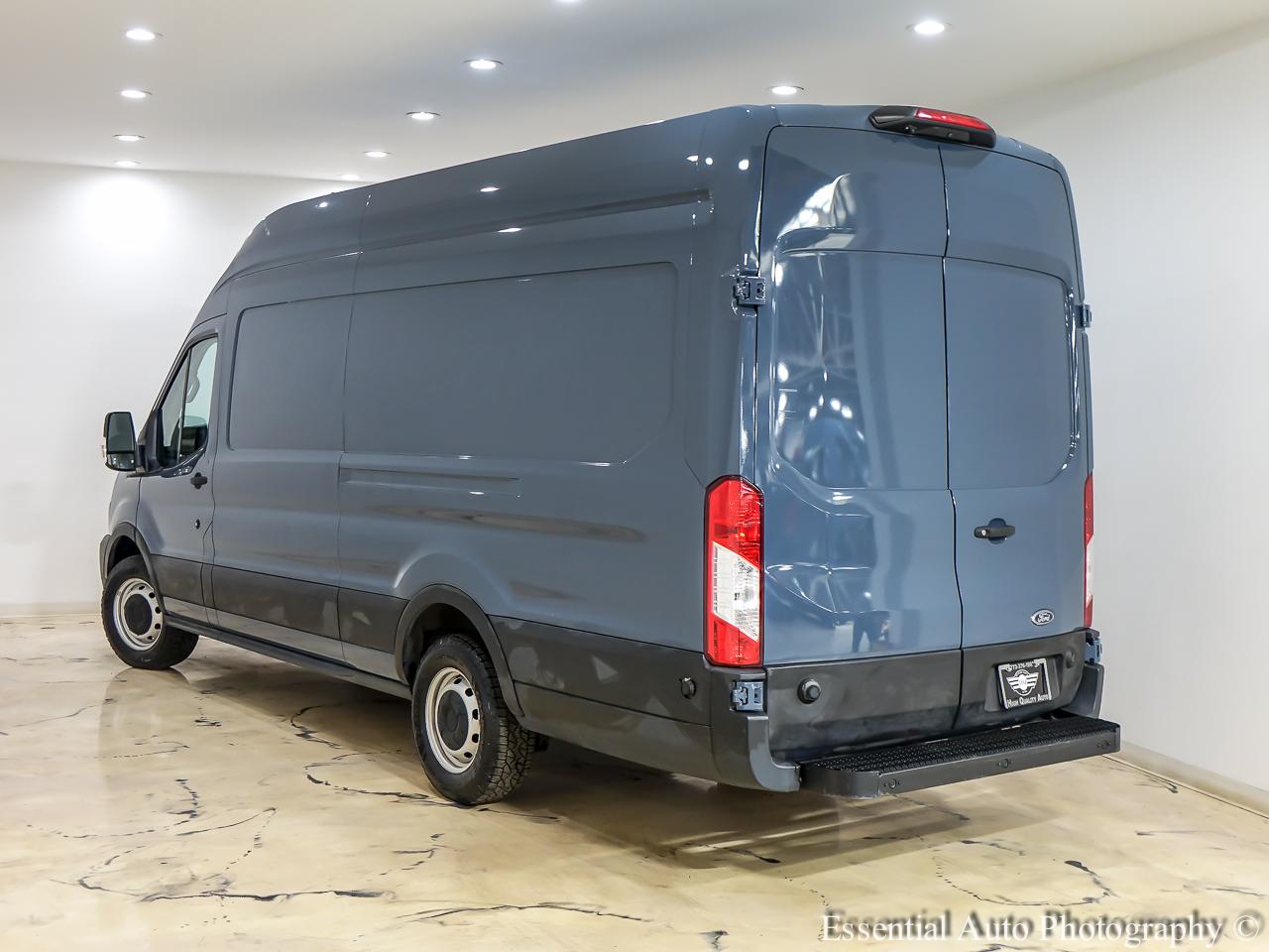 Ford Transit 250 Van High Roof w/Sliding Pass. 148-in. WB EL 2020