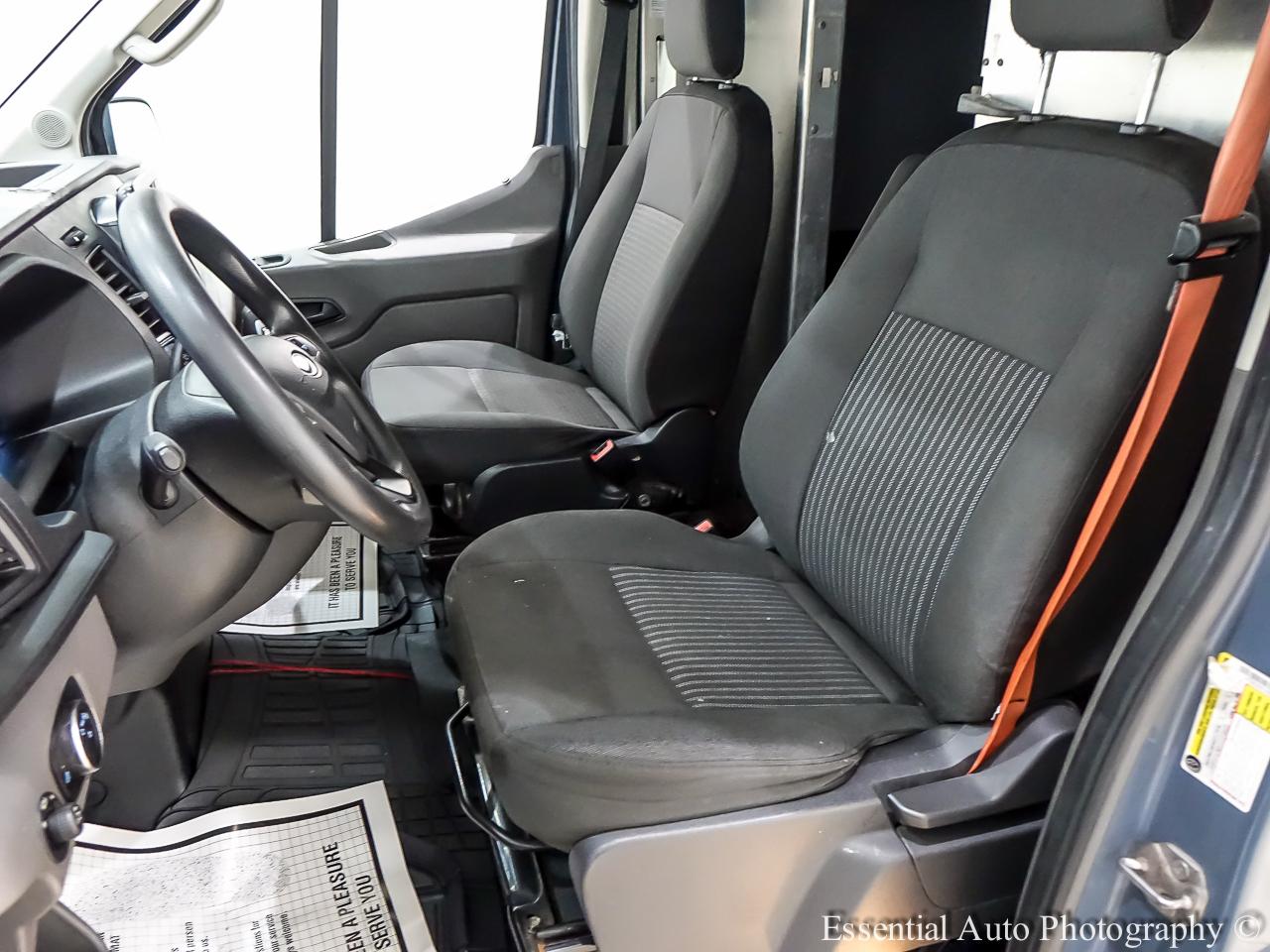 Ford Transit 250 Van High Roof w/Sliding Pass. 148-in. WB EL 2020