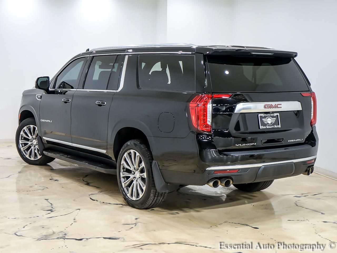 GMC Yukon XL Denali 4WD 2021