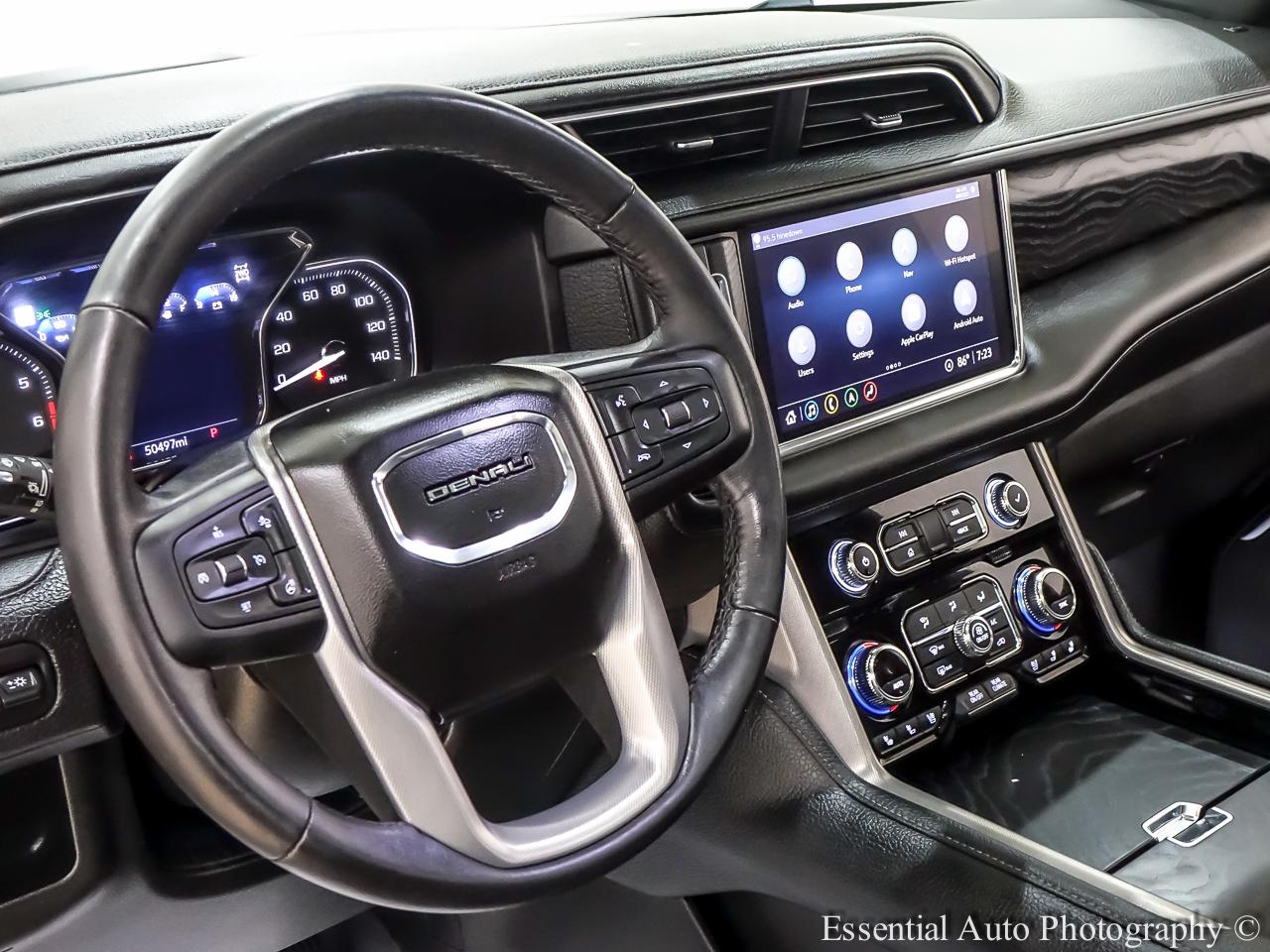 GMC Yukon XL Denali 4WD 2021