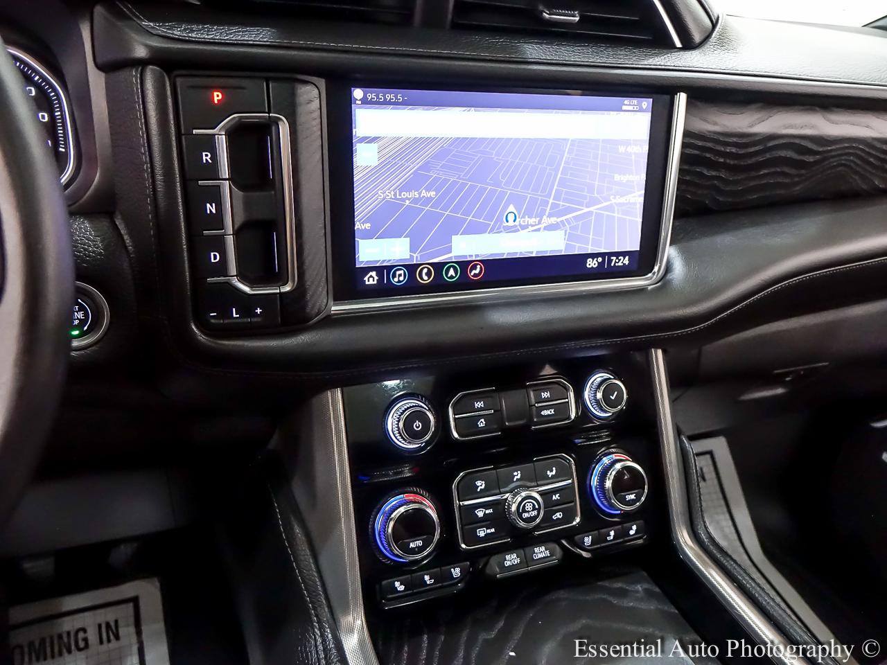 GMC Yukon XL Denali 4WD 2021
