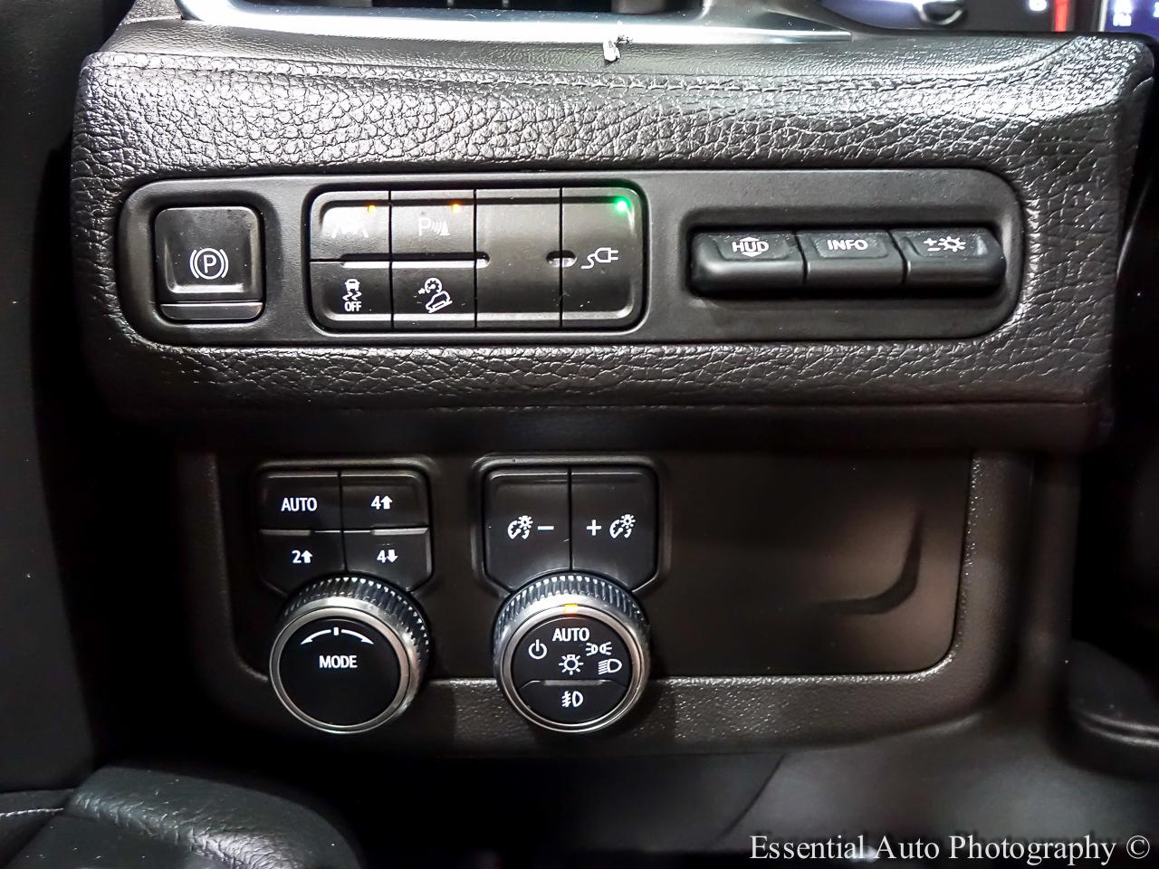 GMC Yukon XL Denali 4WD 2021
