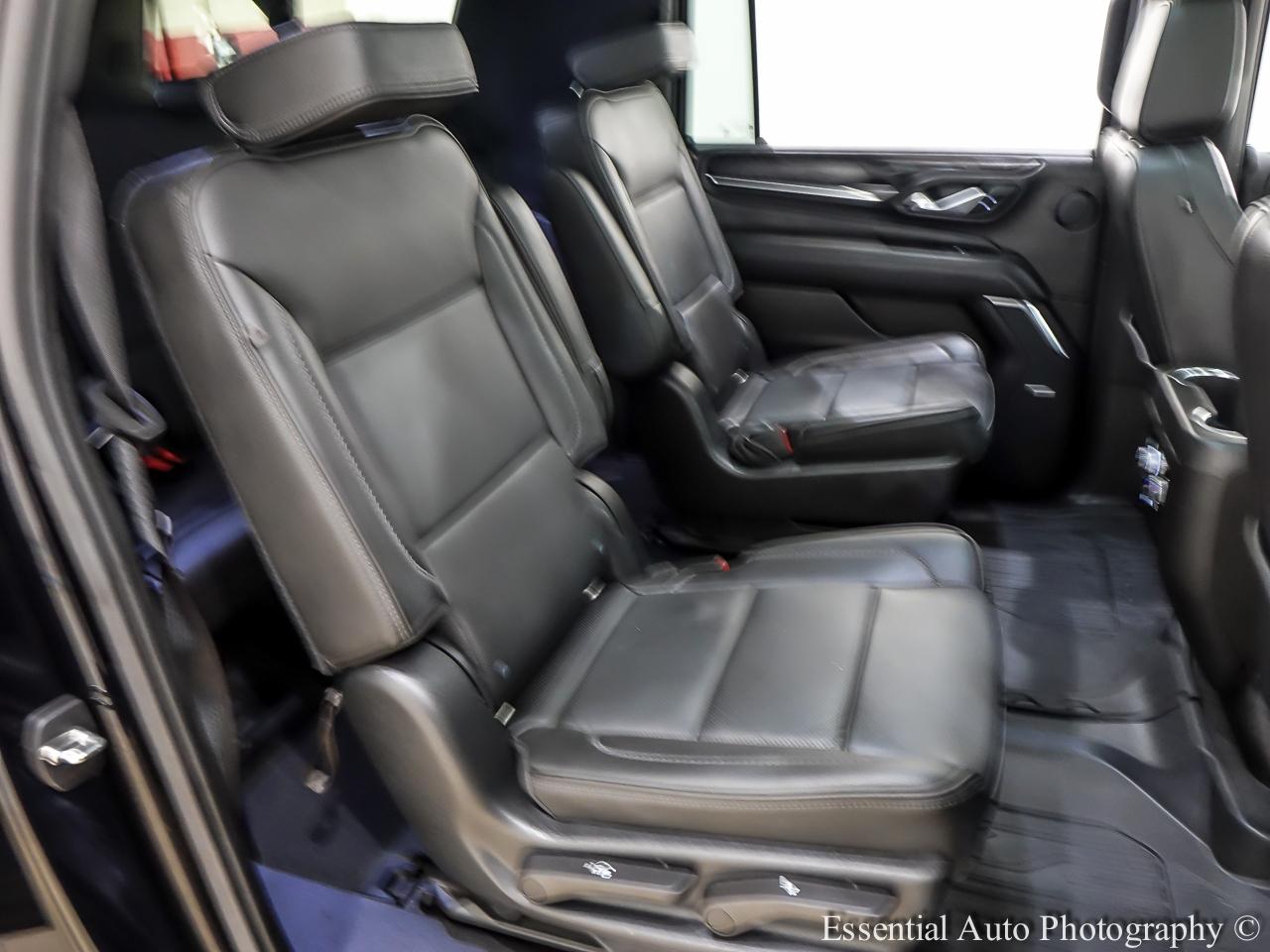 GMC Yukon XL Denali 4WD 2021