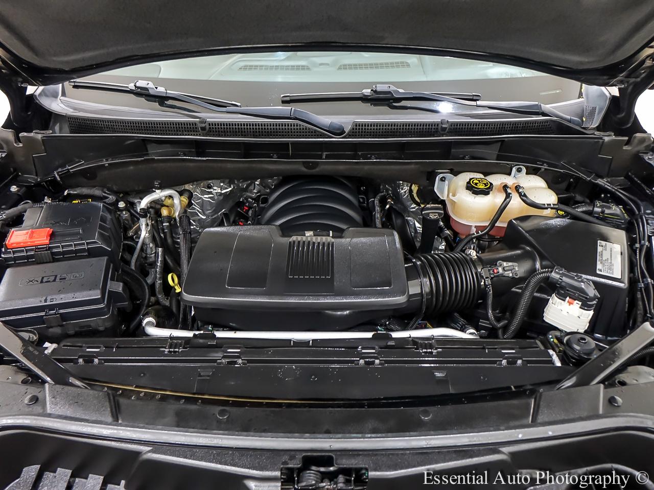 GMC Yukon XL Denali 4WD 2021