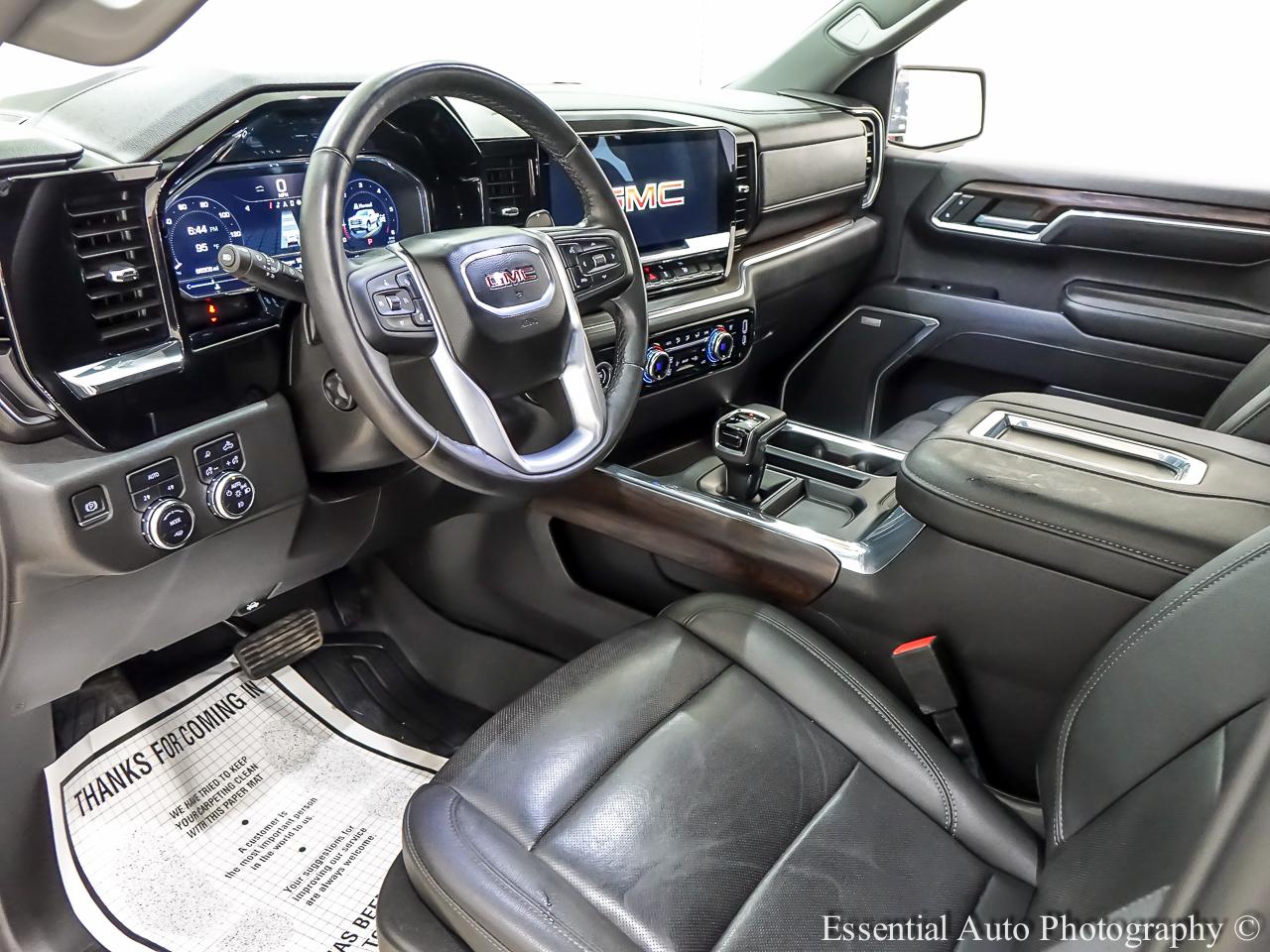 GMC Sierra 1500 SLT Crew Cab 4WD 2022