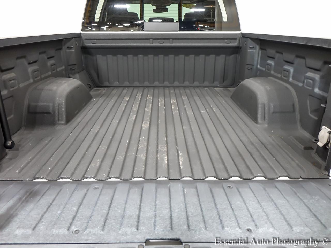 GMC Sierra 1500 SLT Crew Cab 4WD 2022