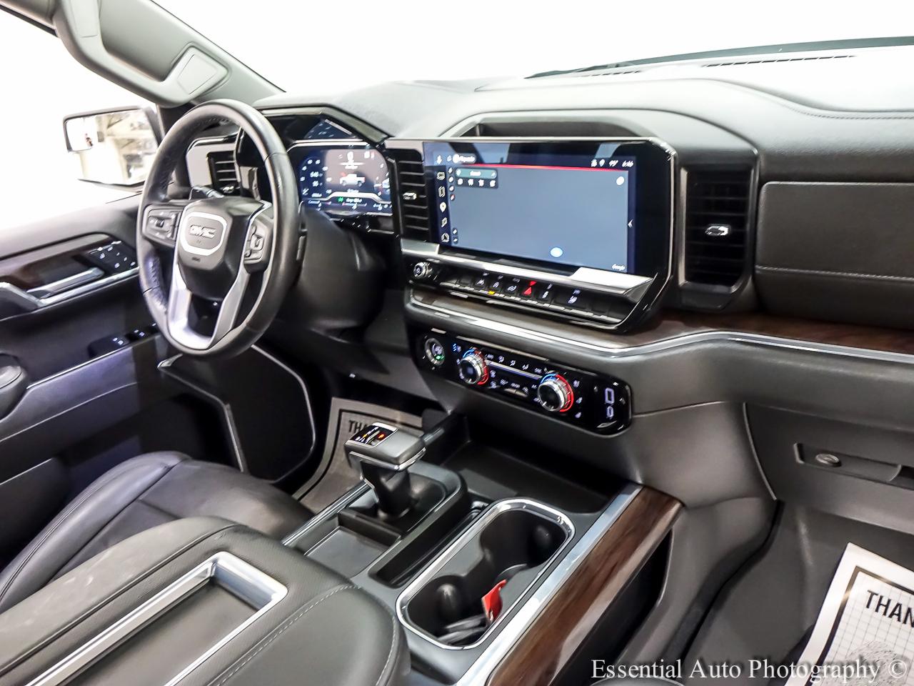 GMC Sierra 1500 SLT Crew Cab 4WD 2022