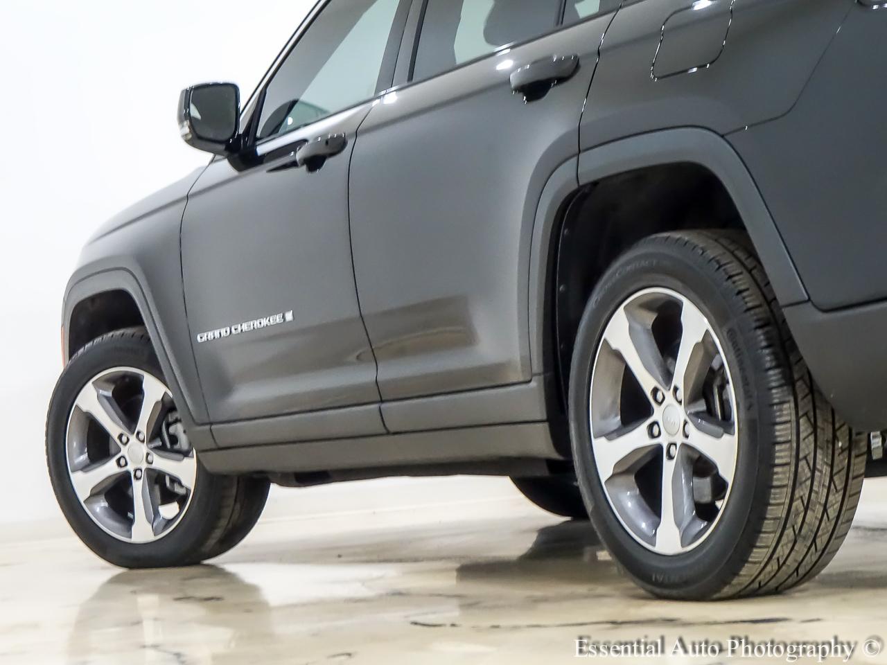 Jeep Grand Cherokee L Limited 4WD 2023