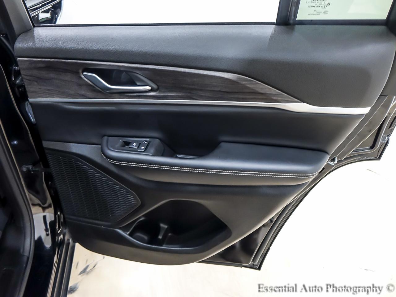 Jeep Grand Cherokee Limited 4WD 2023
