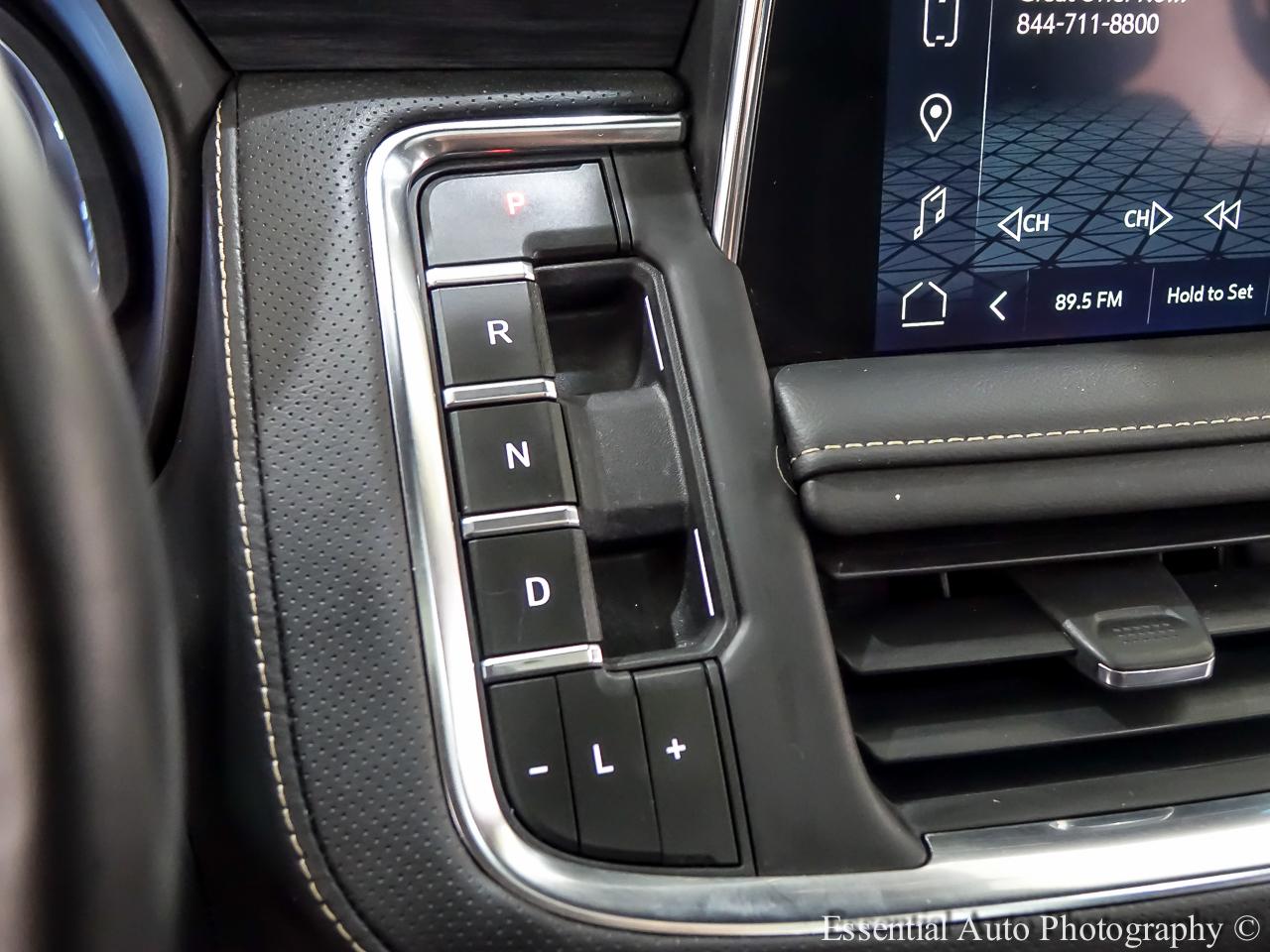 GMC Yukon SLT 4WD 2023