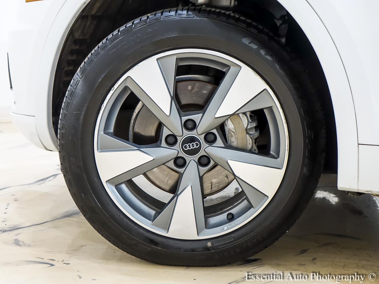Audi Q5 2.0T Premium quattro 2020
