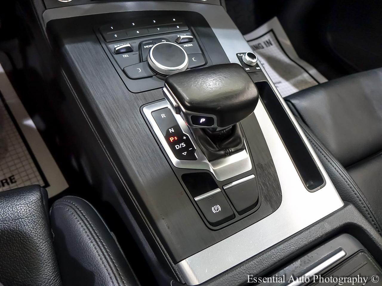 Audi Q5 2.0T Premium quattro 2020
