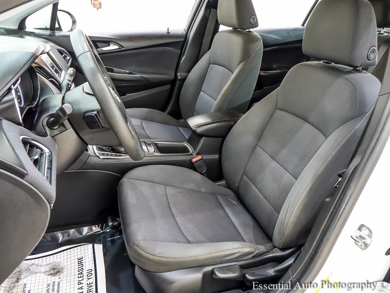 Chevrolet Cruze LS Auto 2019