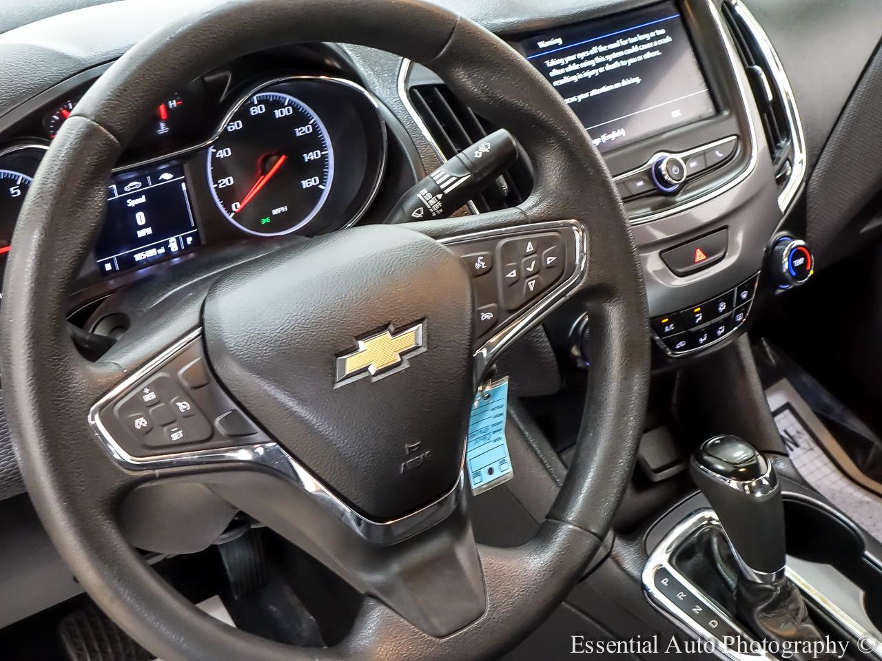 Chevrolet Cruze LS Auto 2019