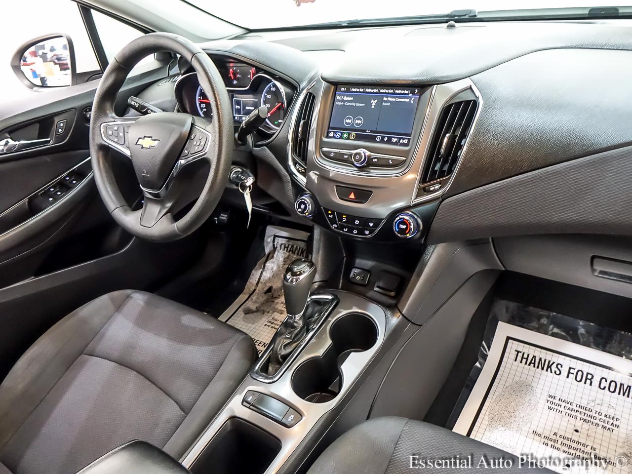 Chevrolet Cruze LS Auto 2019