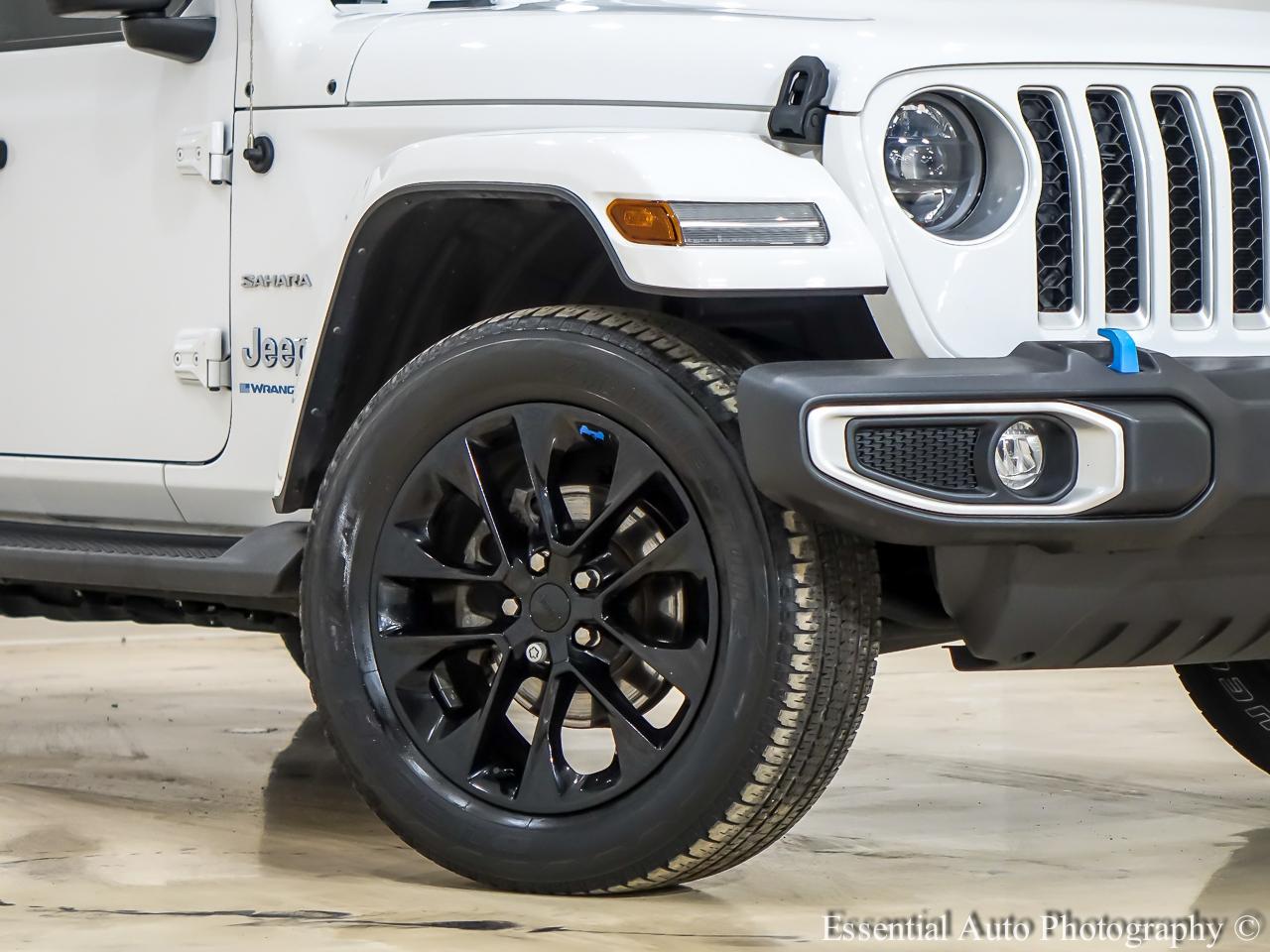 Jeep Wrangler photo 3