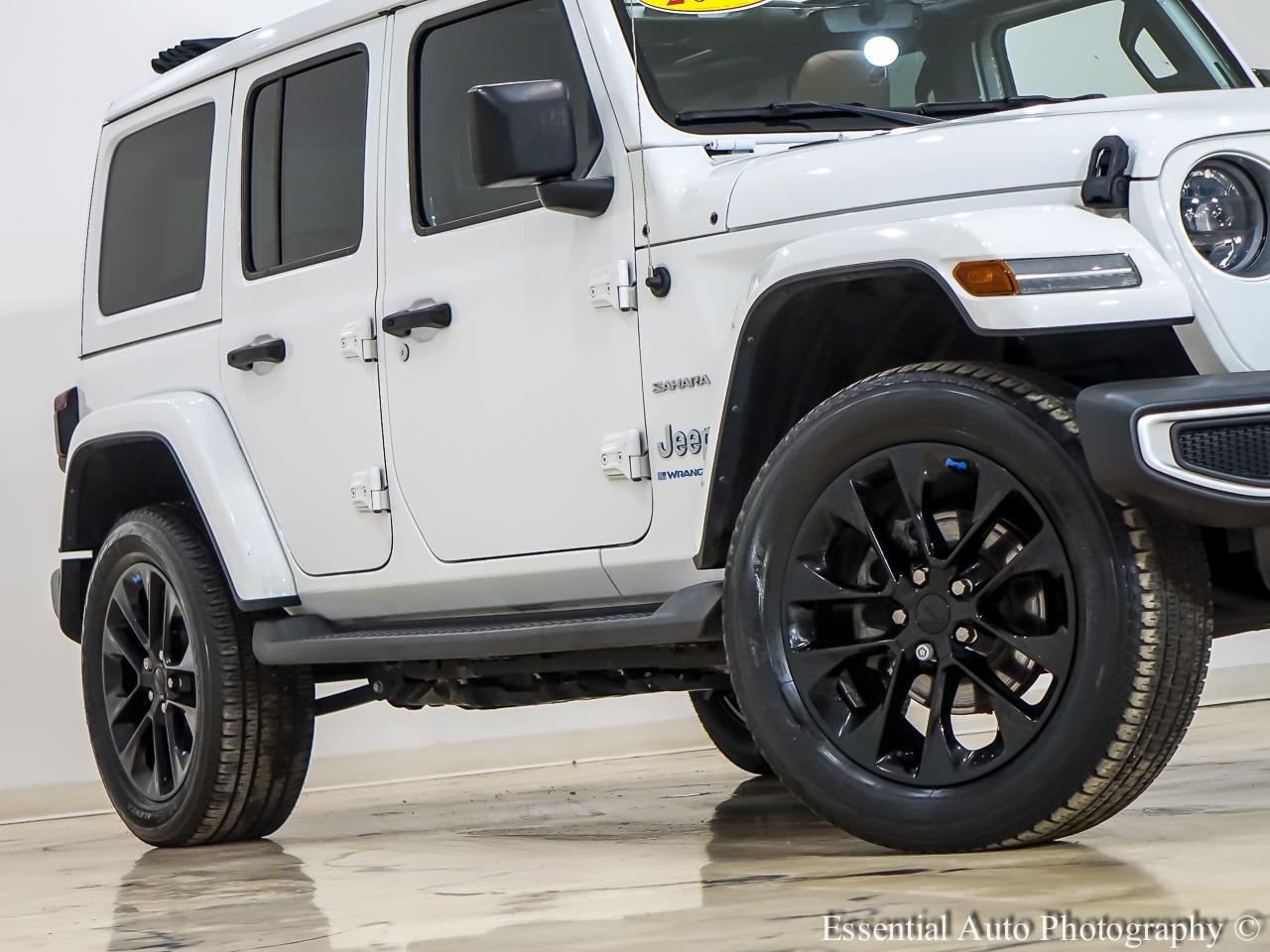 Jeep Wrangler photo 4