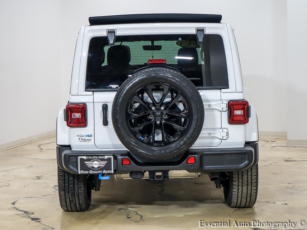 Jeep Wrangler photo 7