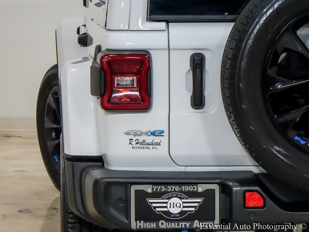 Jeep Wrangler photo 8