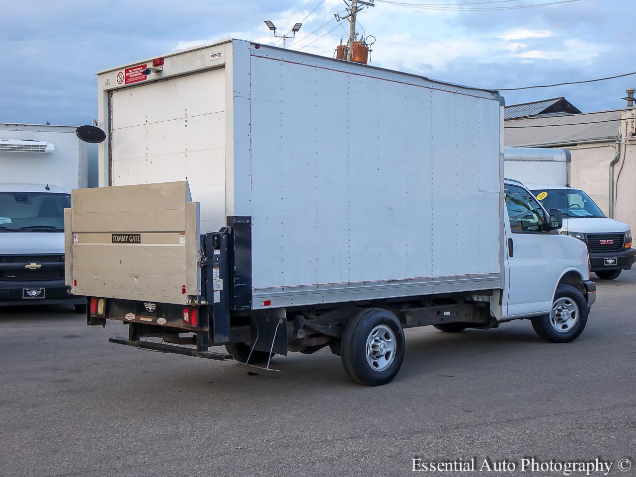 Chevrolet Express G3500 139" 2020