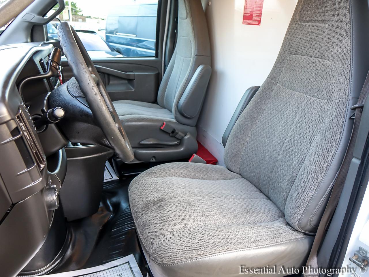 Chevrolet Express G3500 139" 2020