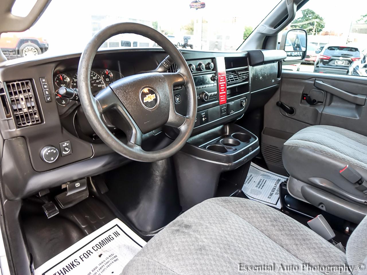 Chevrolet Express G3500 139" 2020