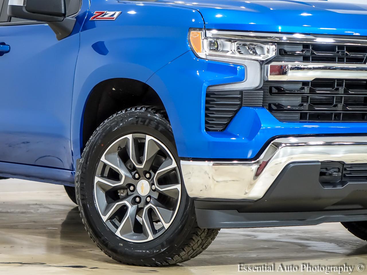 Chevrolet Silverado 1500 LT Crew Cab 4WD 2023