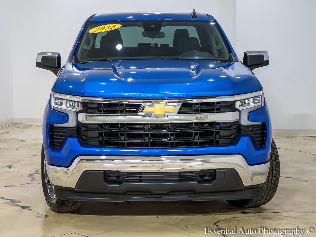 Chevrolet Silverado 1500 LT Crew Cab 4WD 2023