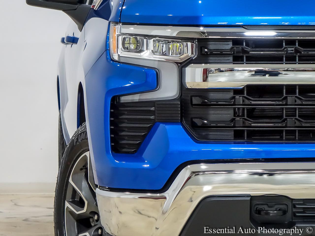 Chevrolet Silverado 1500 LT Crew Cab 4WD 2023