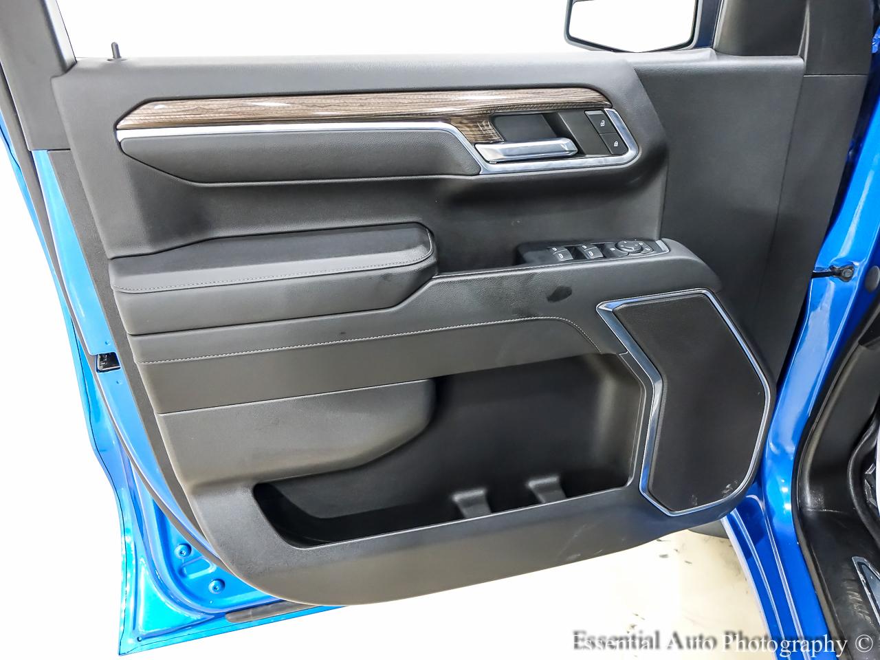Chevrolet Silverado 1500 LT Crew Cab 4WD 2023
