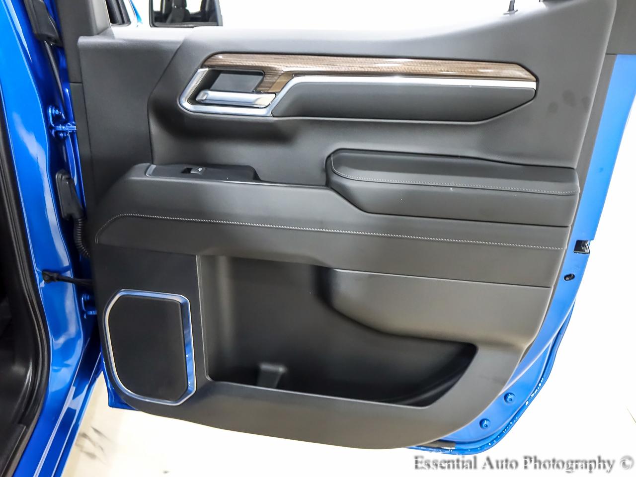Chevrolet Silverado 1500 LT Crew Cab 4WD 2023