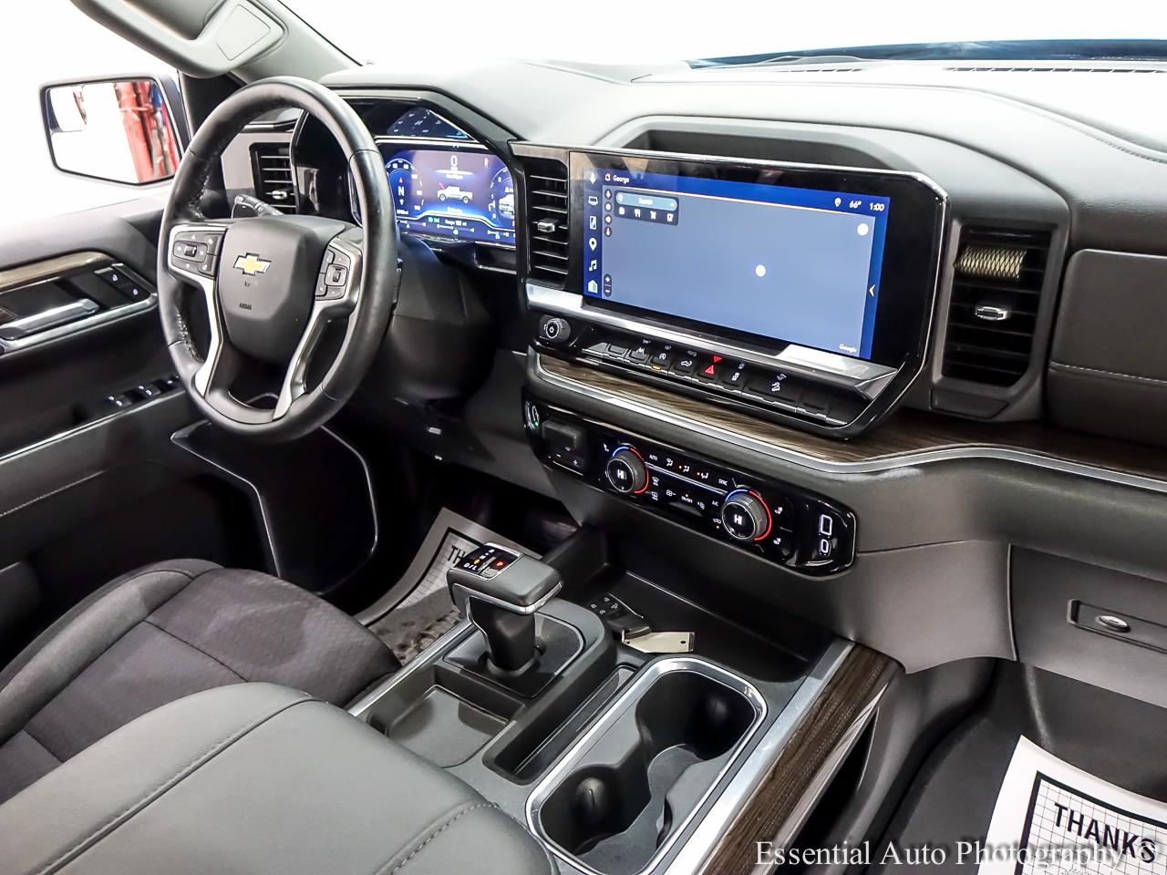 Chevrolet Silverado 1500 LT Crew Cab 4WD 2023