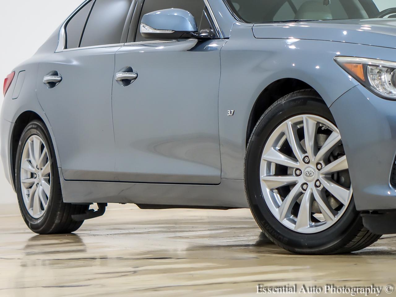 Infiniti Q50 Premium AWD 2014