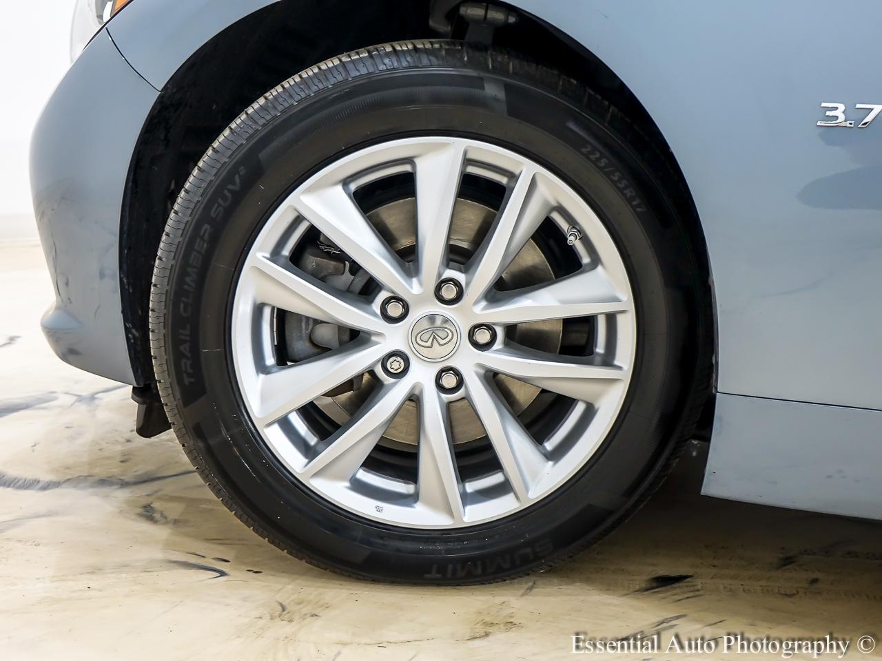 Infiniti Q50 Premium AWD 2014