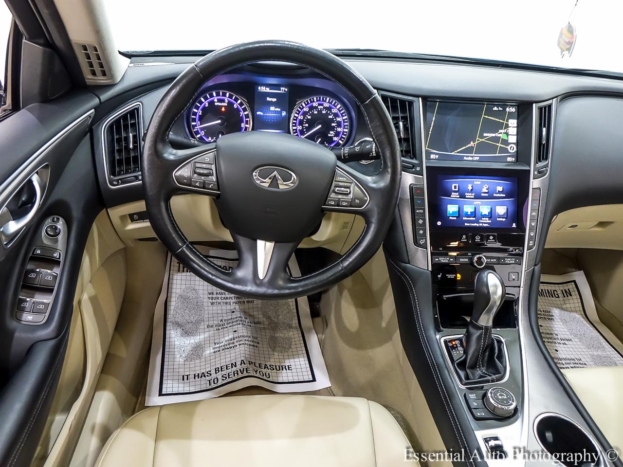 Infiniti Q50 Premium AWD 2014