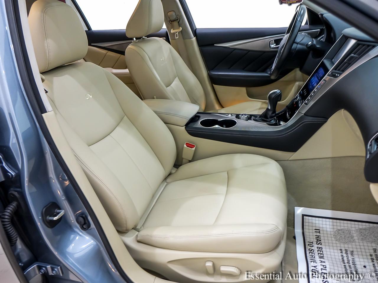 Infiniti Q50 Premium AWD 2014