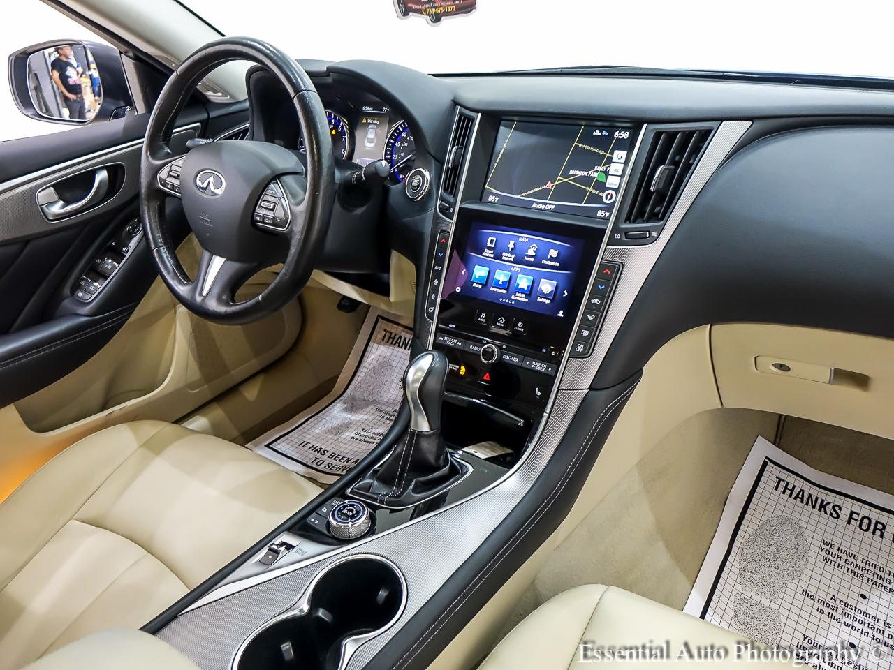 Infiniti Q50 Premium AWD 2014