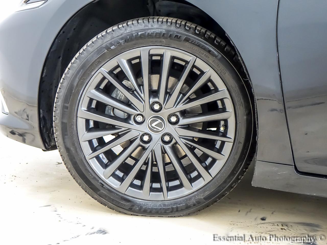 Lexus ES 350 Base 2023
