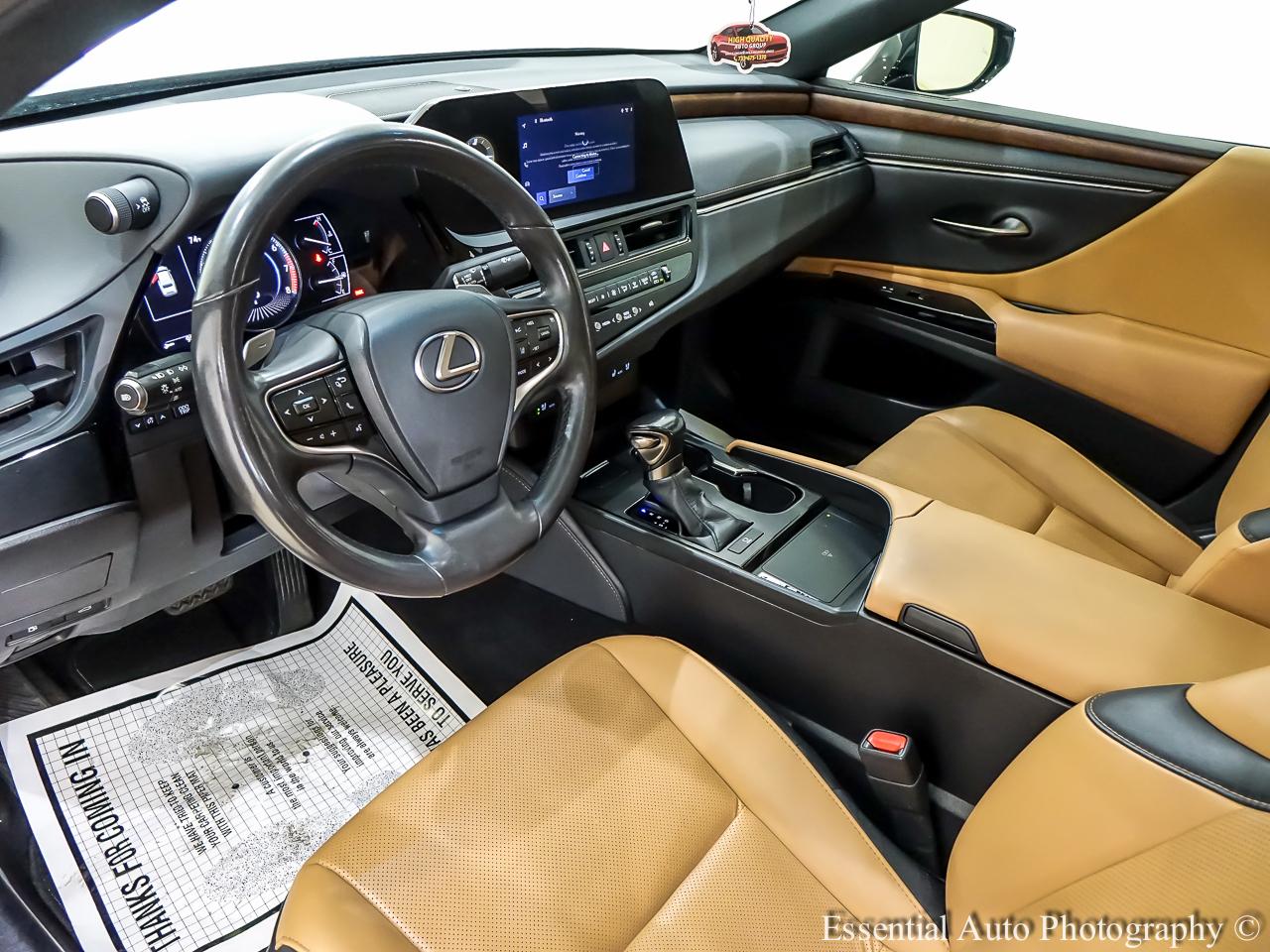 Lexus ES 350 Base 2023