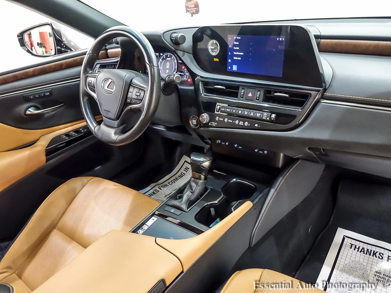 Lexus ES 350 Base 2023