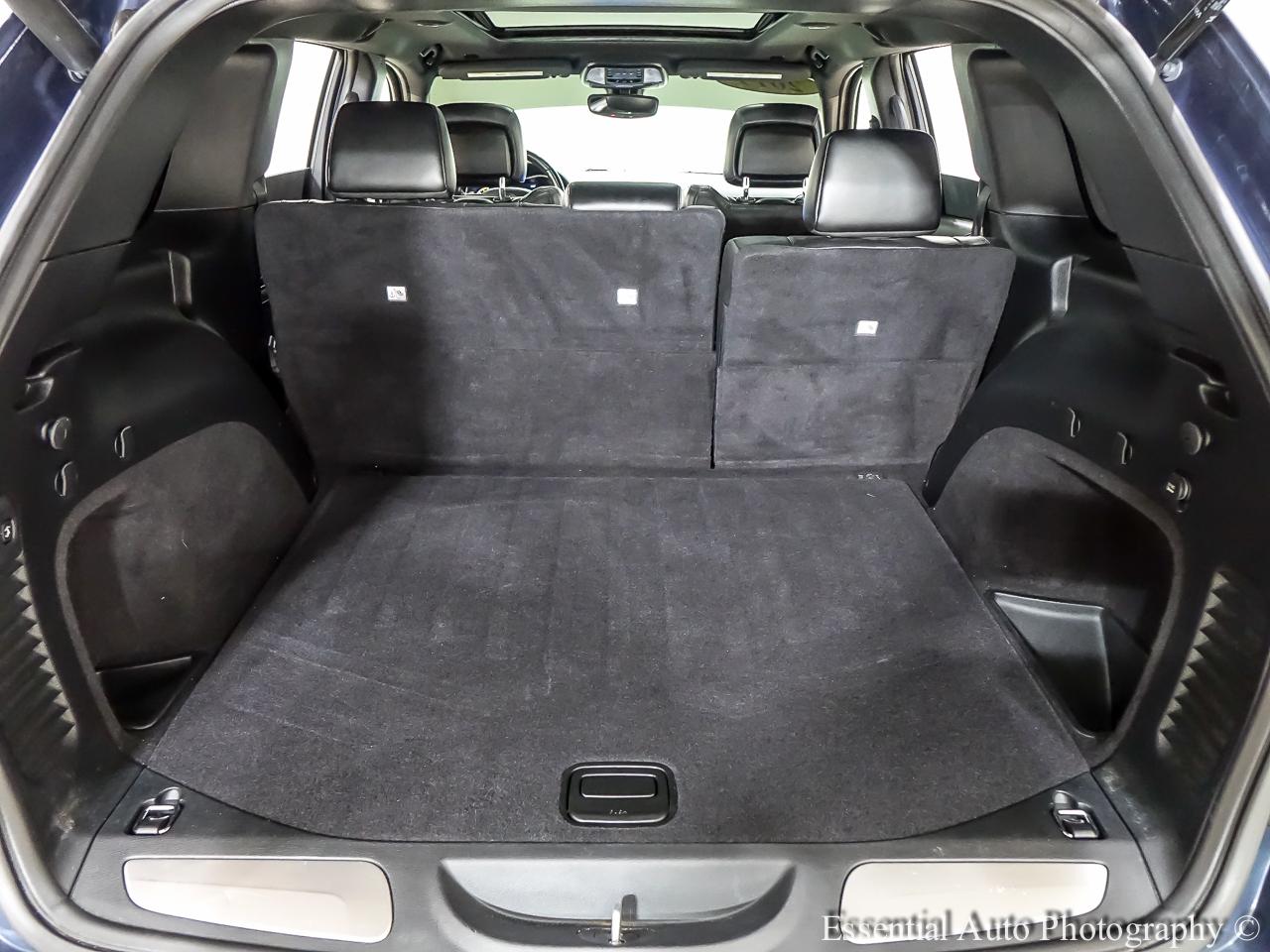 Jeep Grand Cherokee photo 29