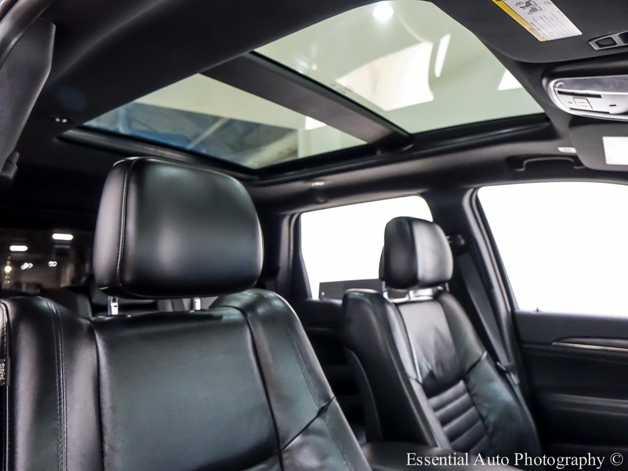 Jeep Grand Cherokee photo 35