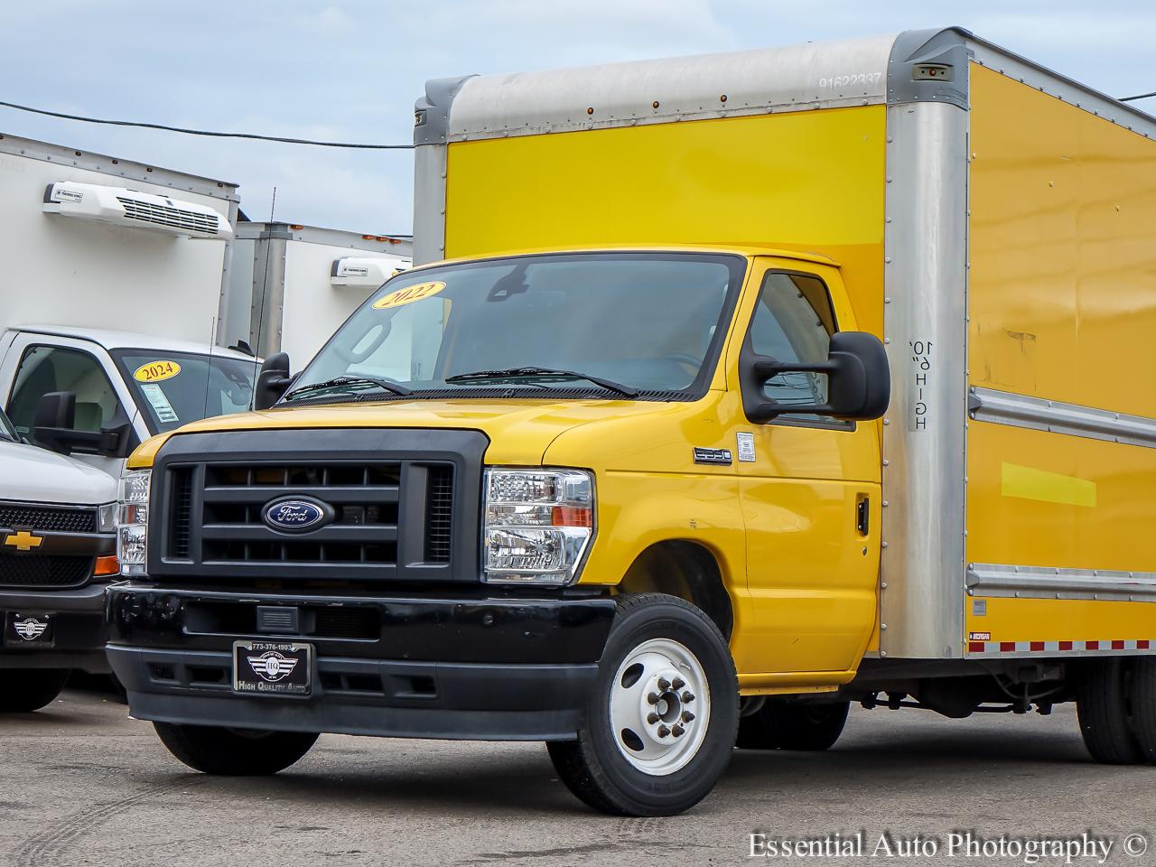 Ford Econoline E-350 Super Duty 2022