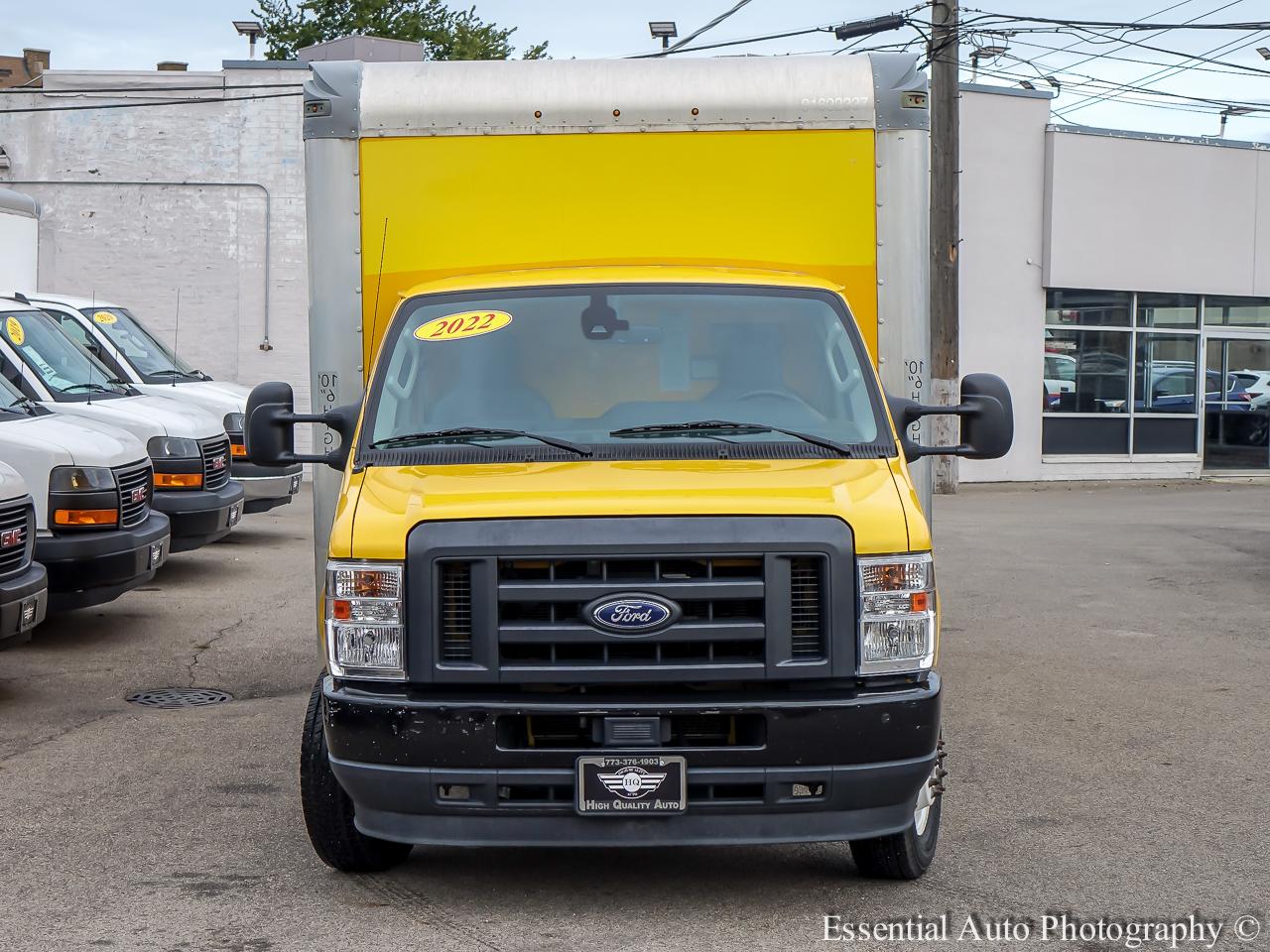 Ford Econoline E-350 Super Duty 2022
