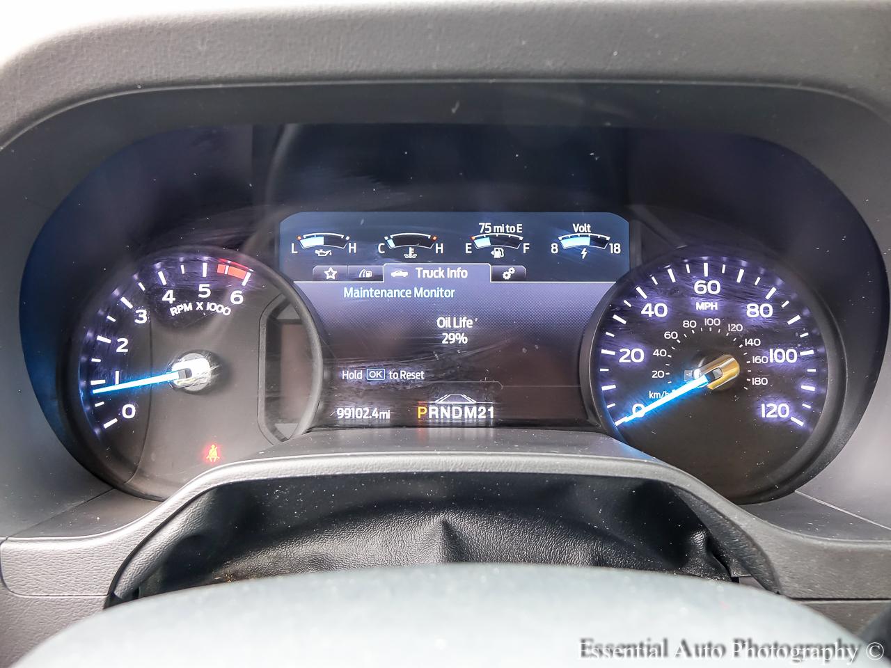 Ford Econoline E-350 Super Duty 2022