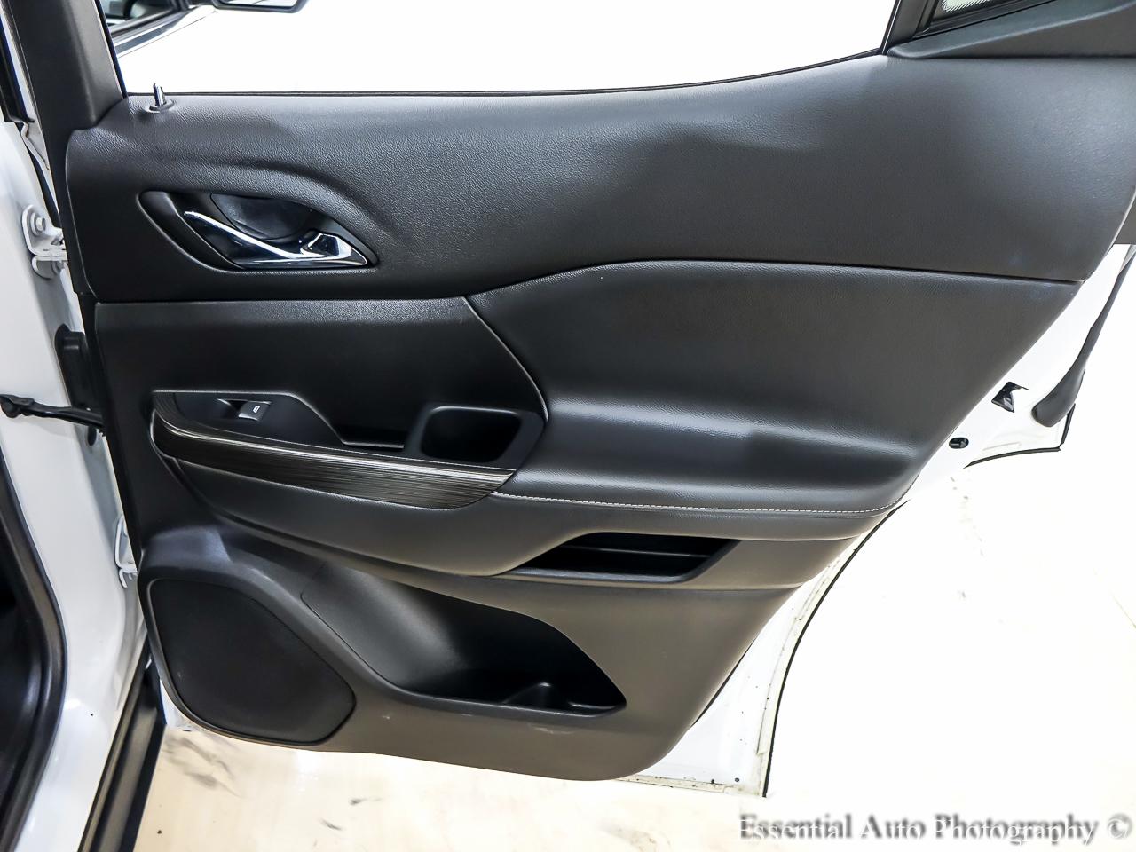 GMC Acadia photo 28