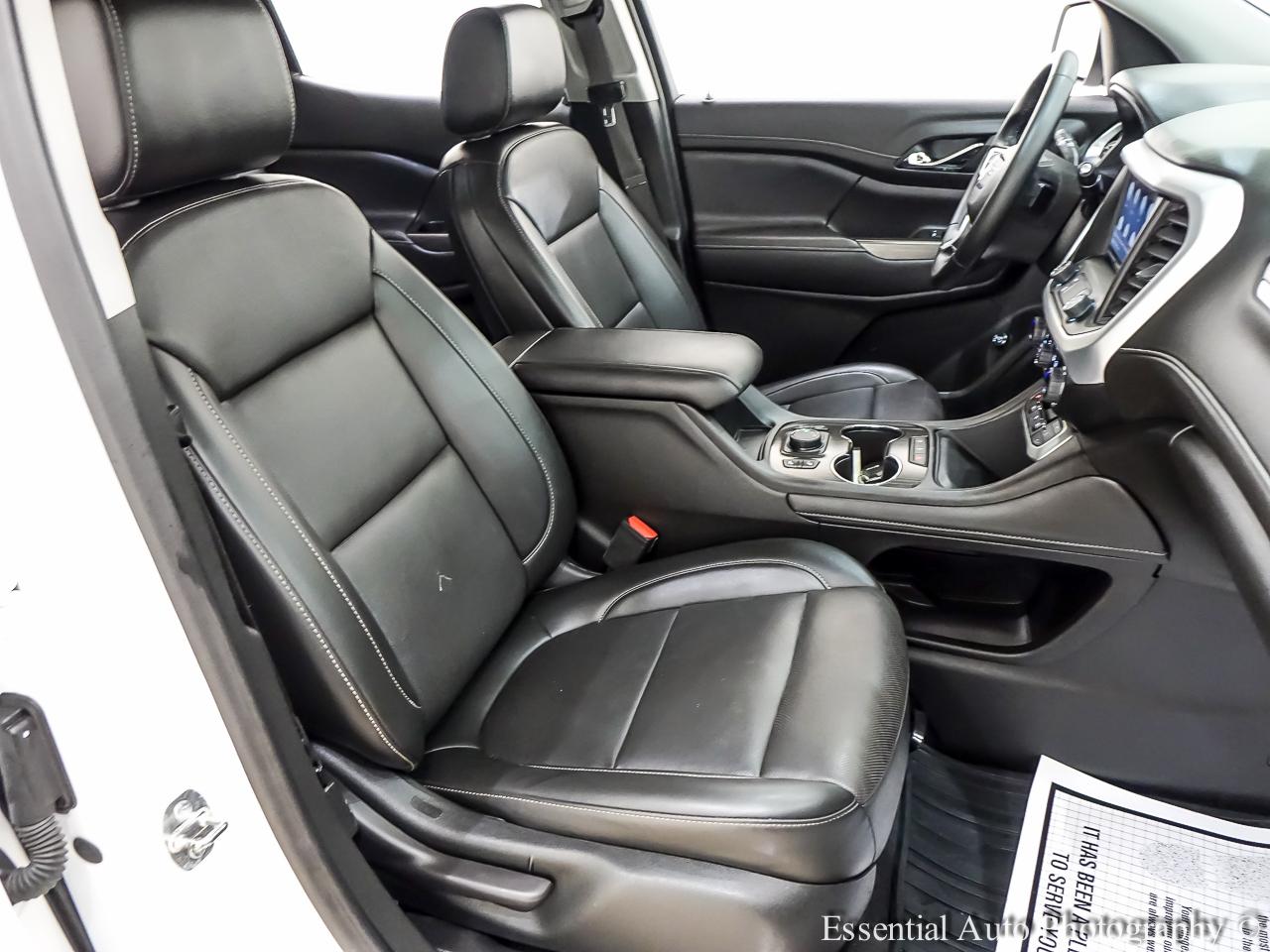 GMC Acadia photo 31