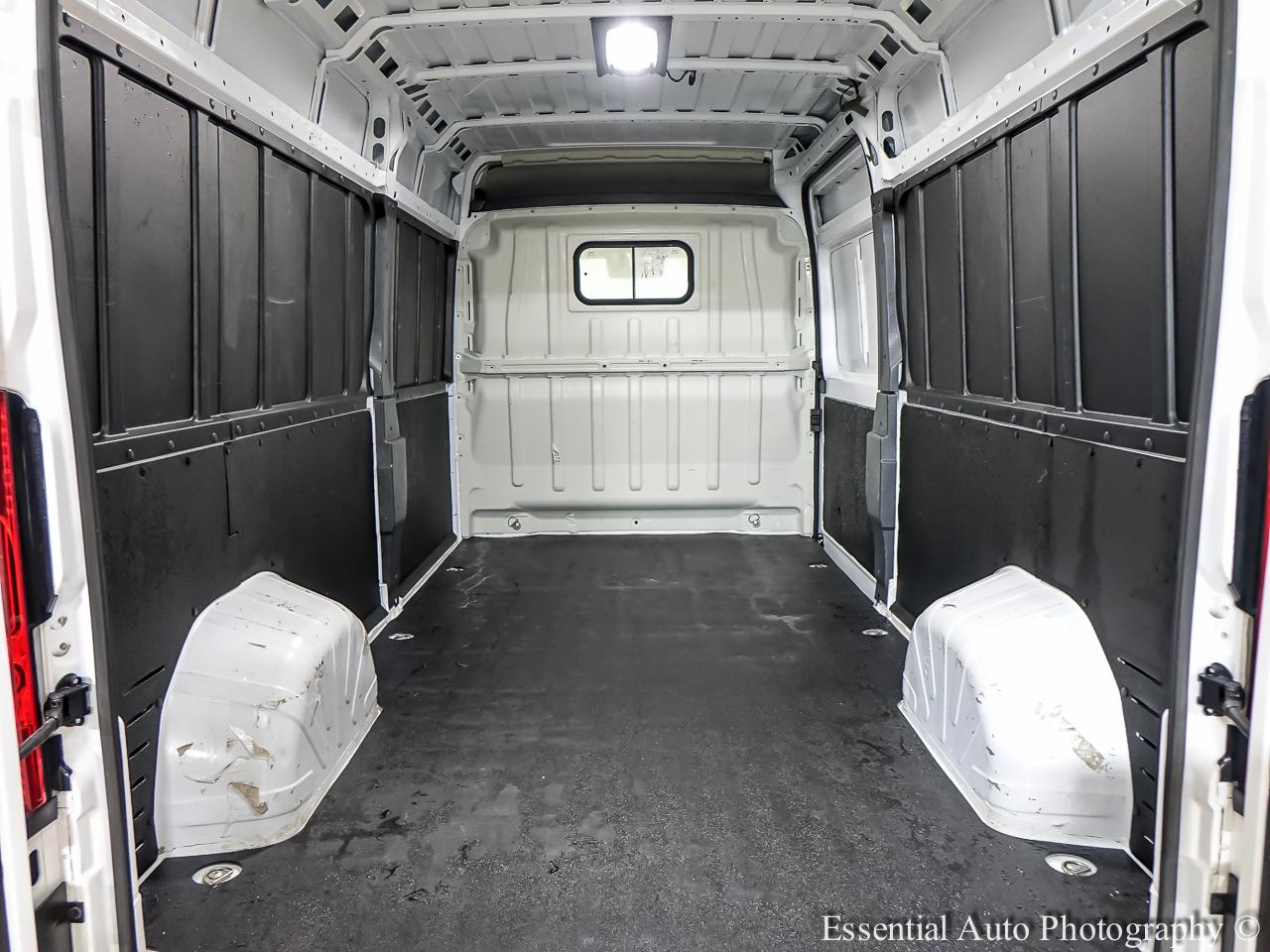 Ram ProMaster 2500 photo 14