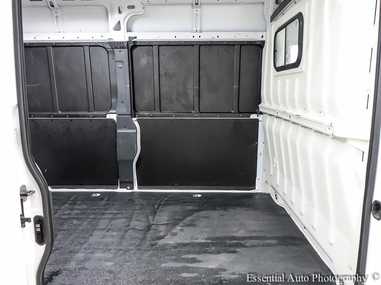 Ram ProMaster 2500 photo 15